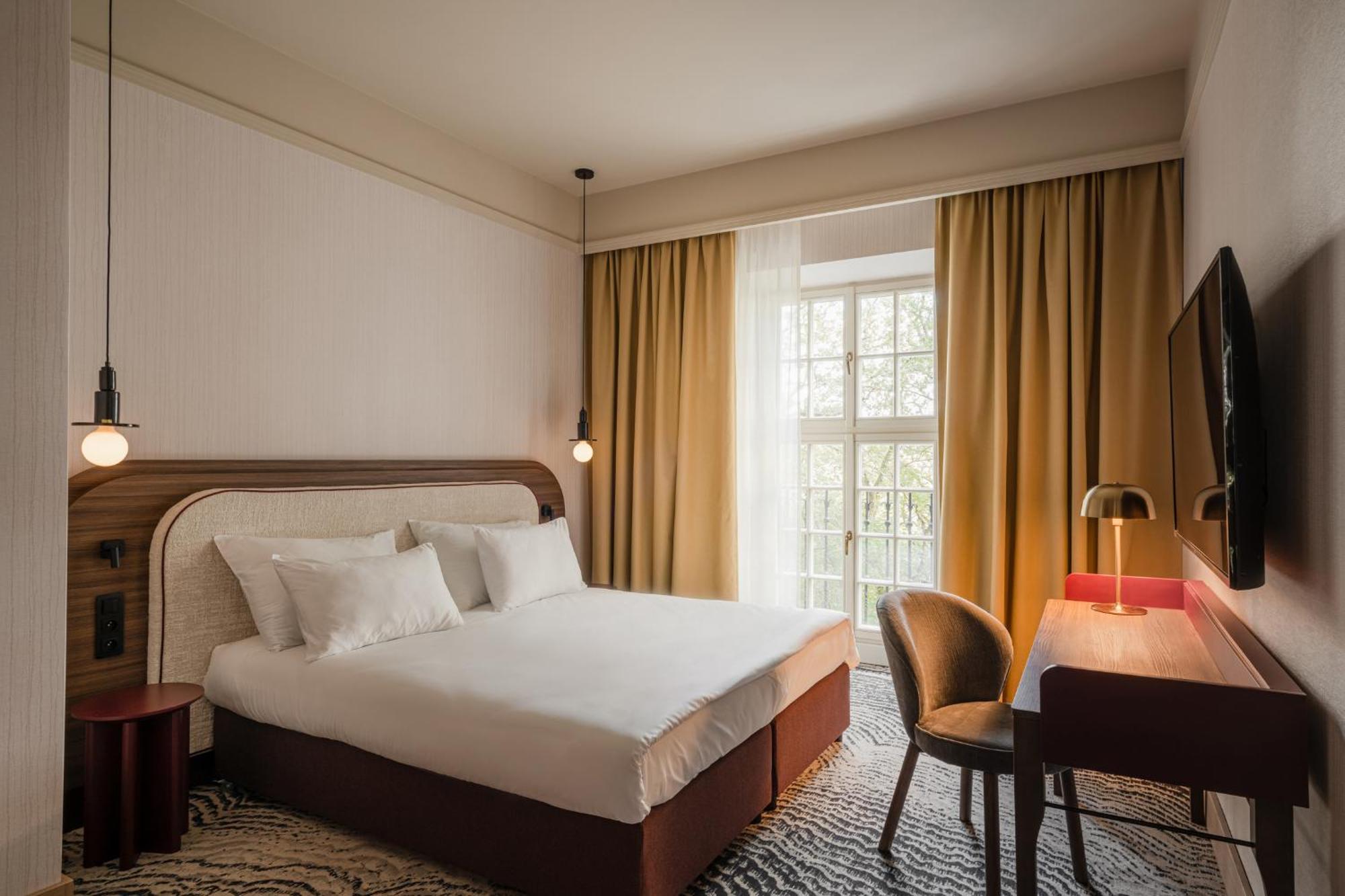 Hotel Zinar Castle Cracovia Esterno foto