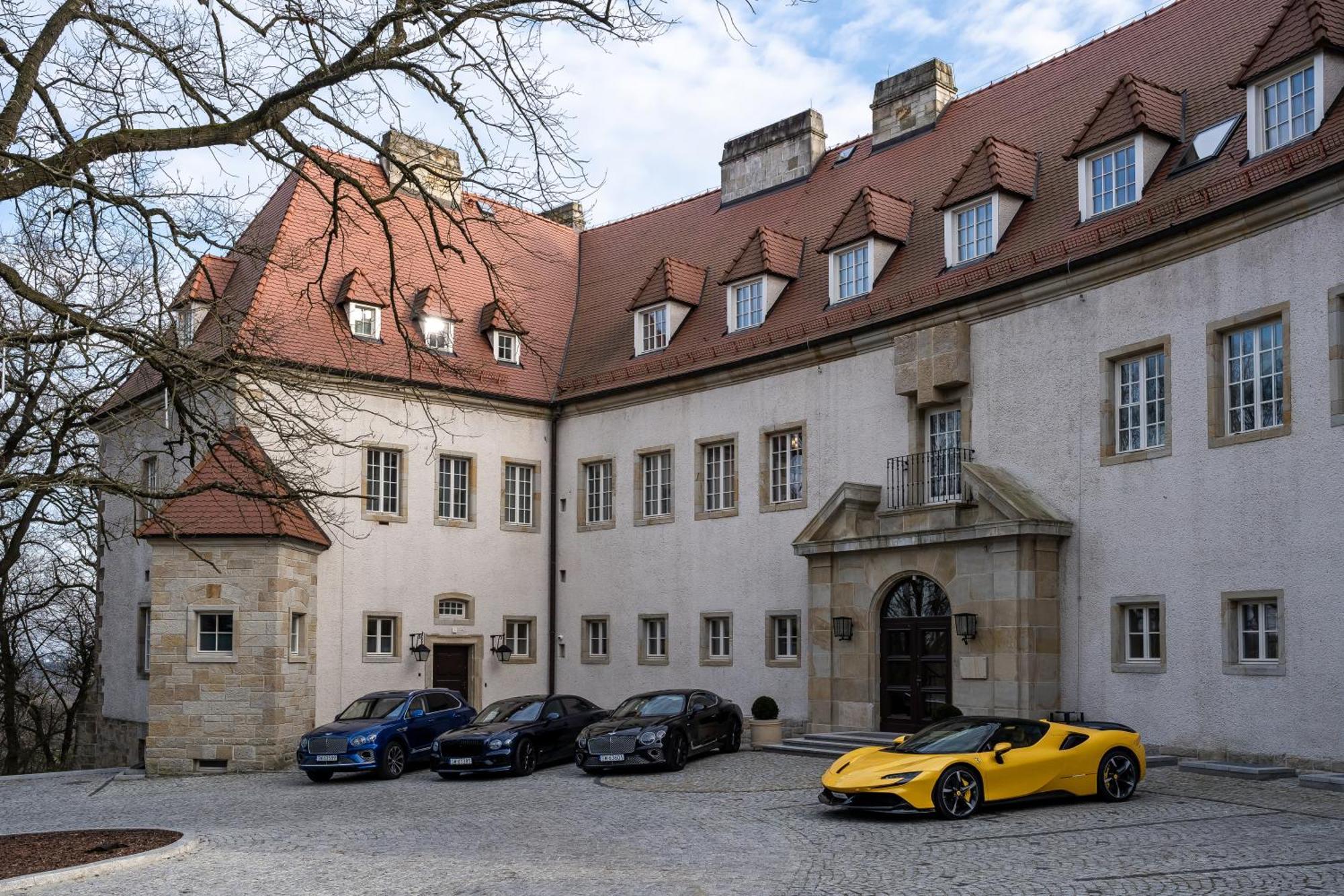 Hotel Zinar Castle Cracovia Esterno foto